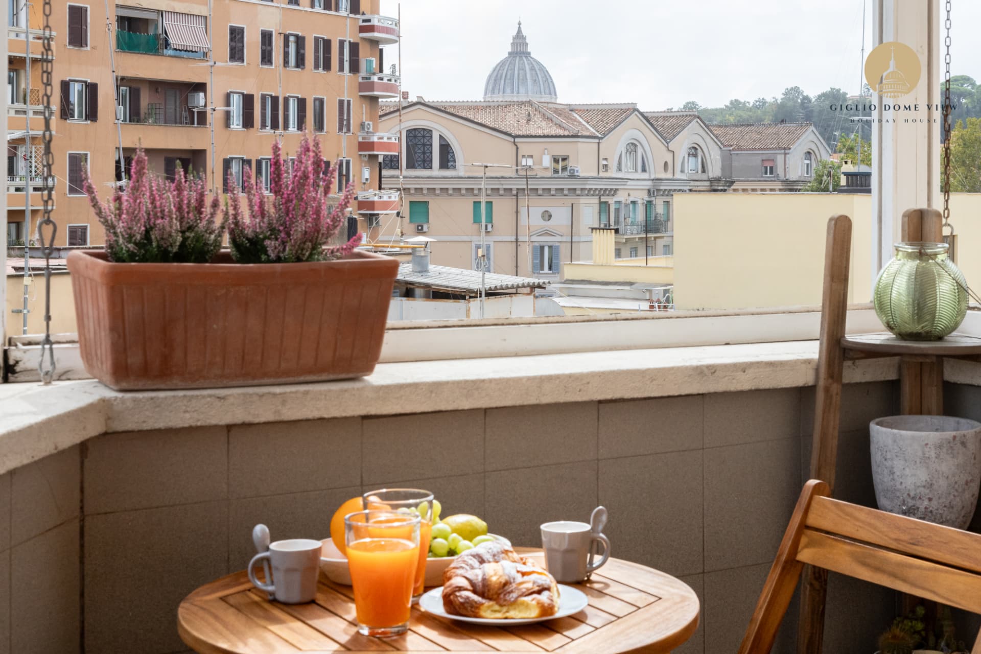 Giglio Dome View — Vaticano